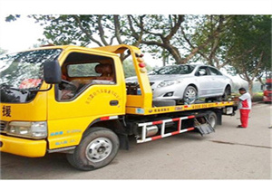 栖霞附近24小时汽车拖车服务热线